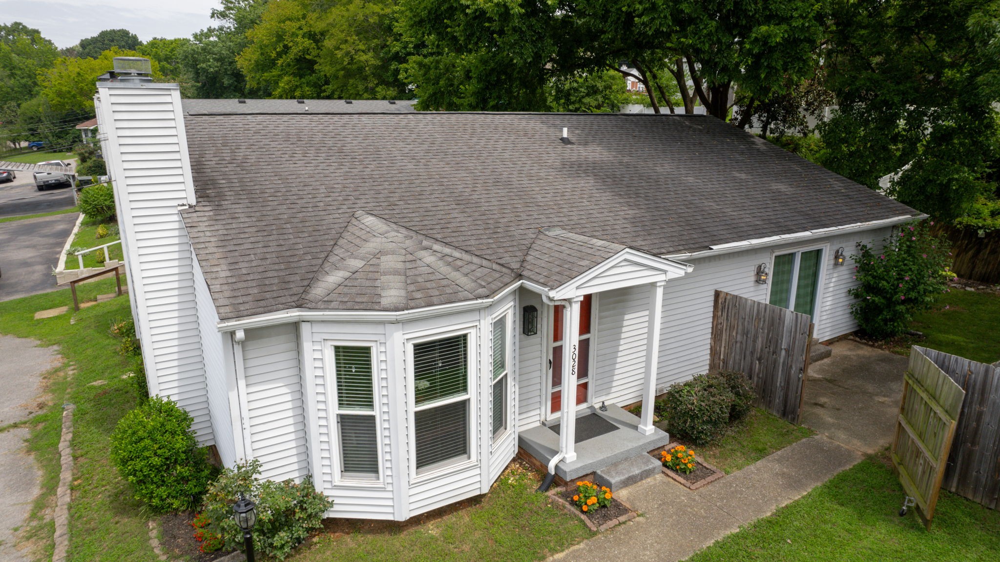 3028 Casa Dr