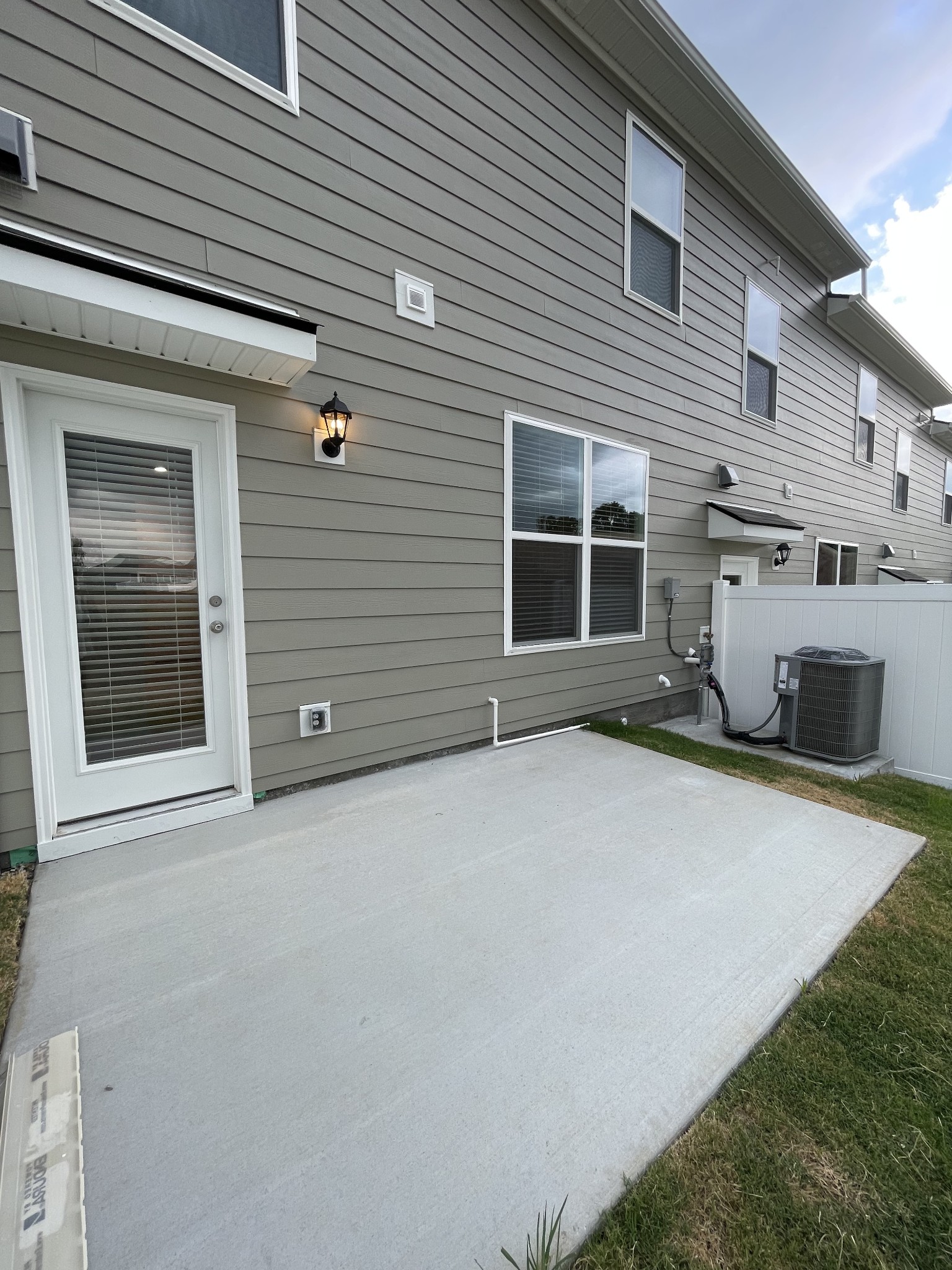 642 Longtail Lane