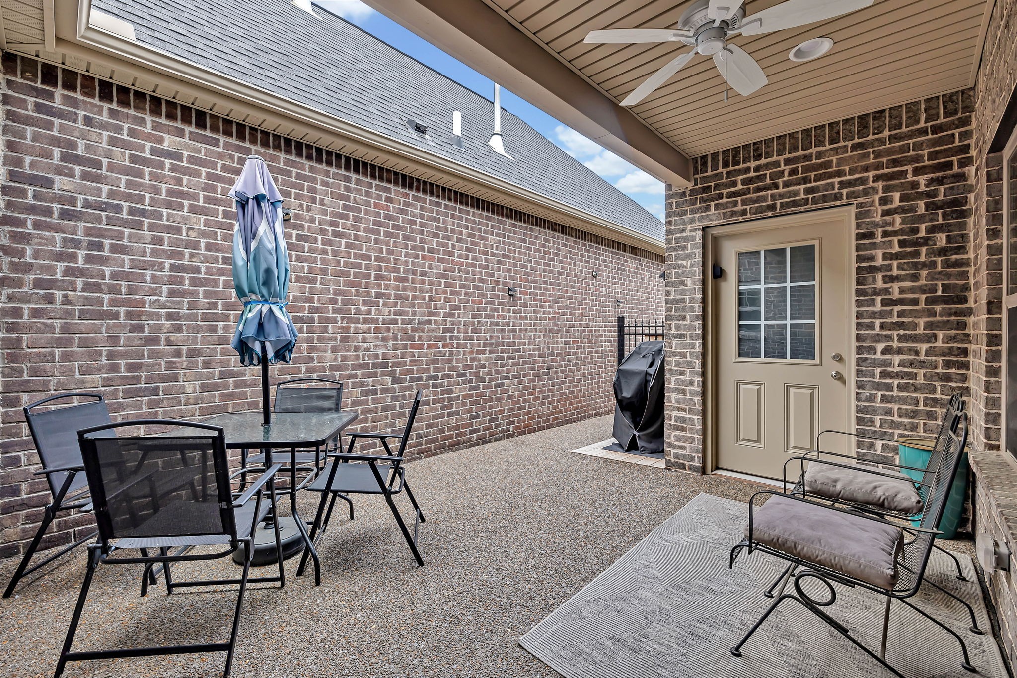 356 Buckner Cir