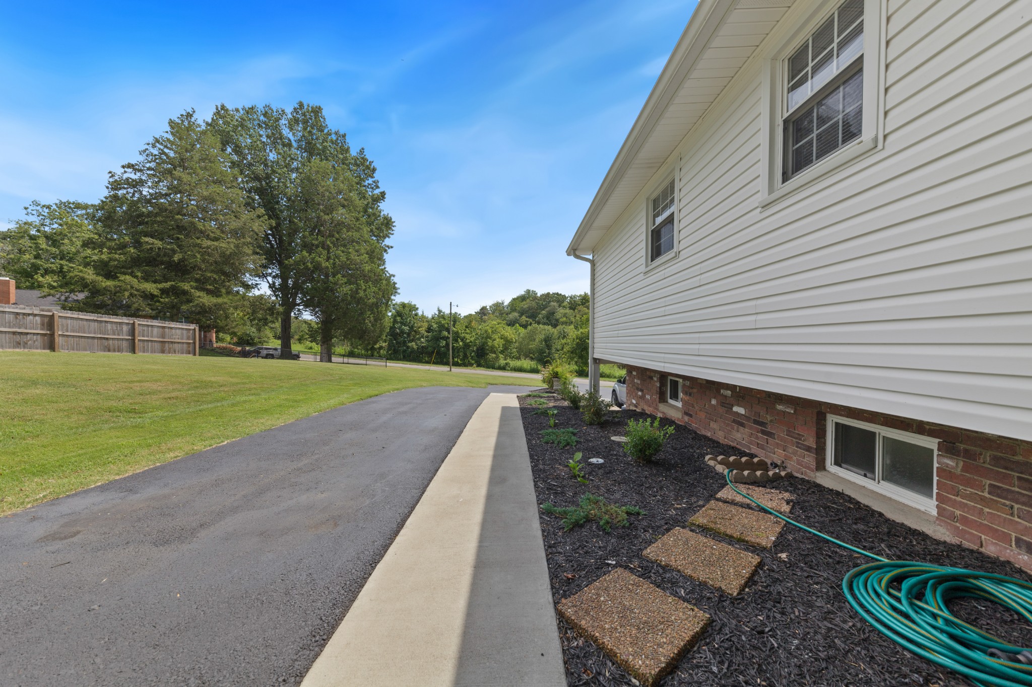 136 Wayne St