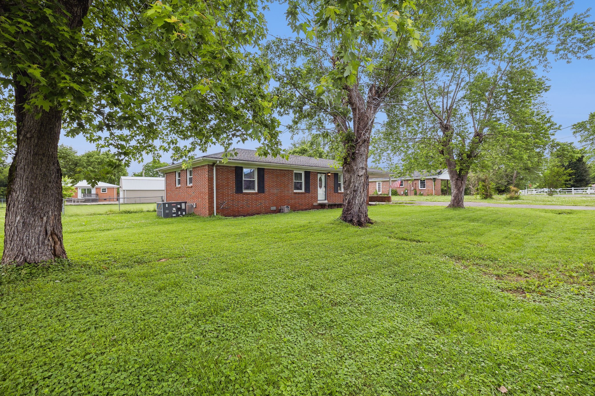 108 Riverside Dr