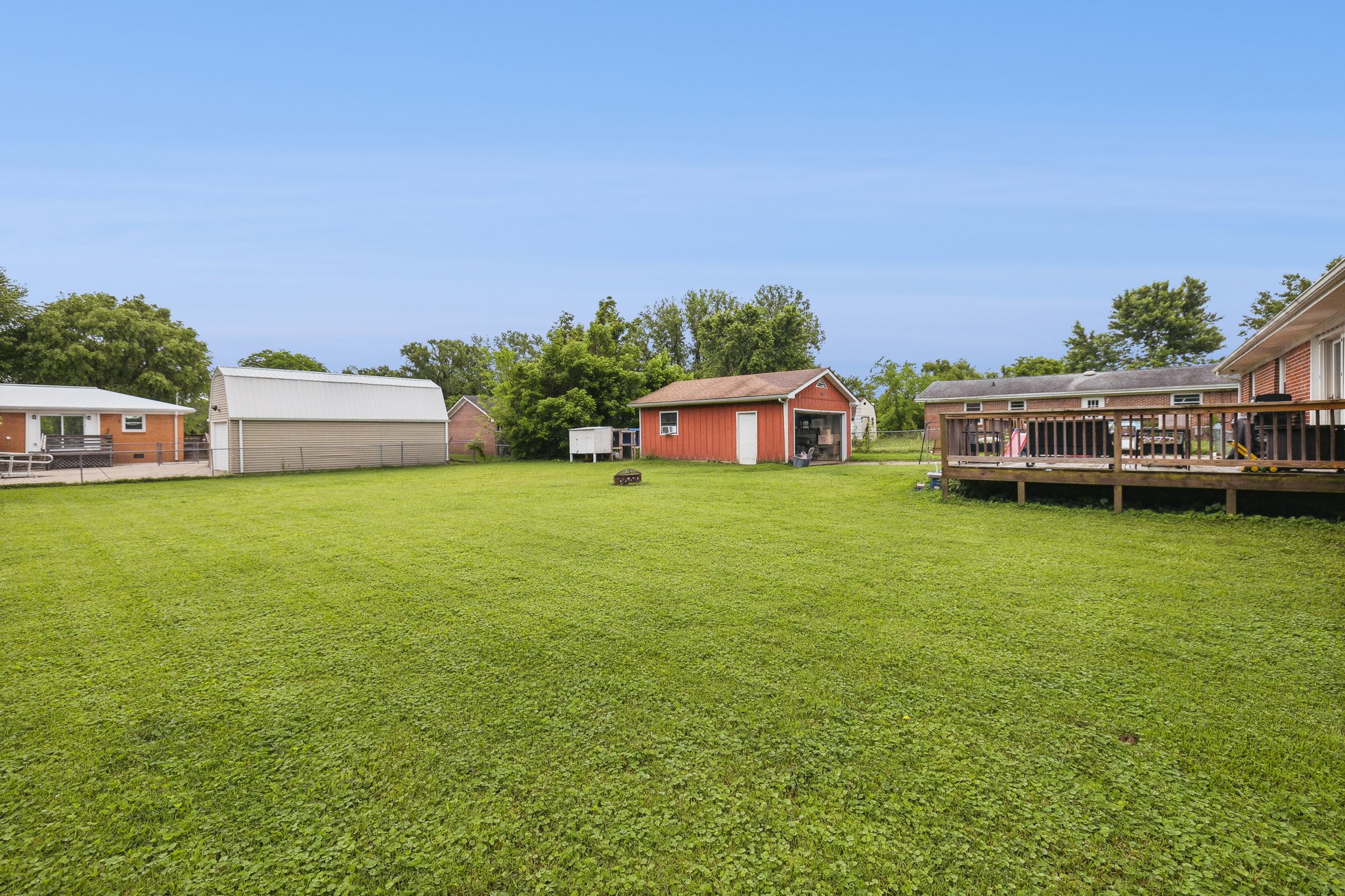 108 Riverside Dr