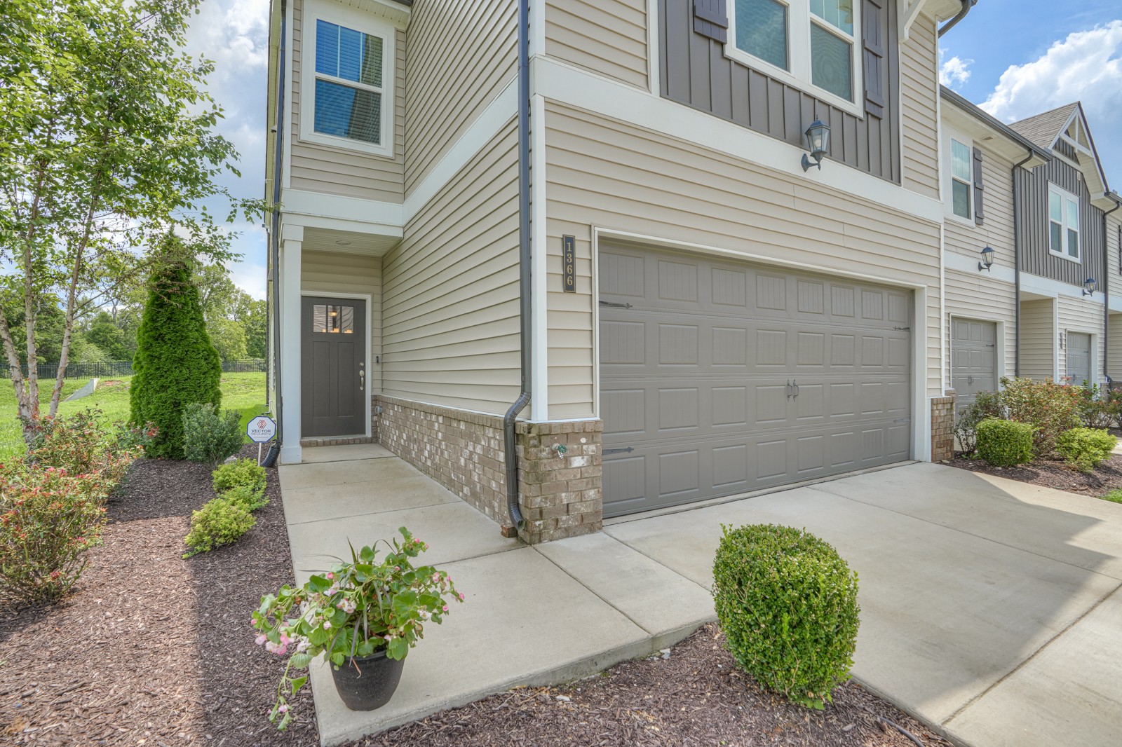 1366 Vilda Way
