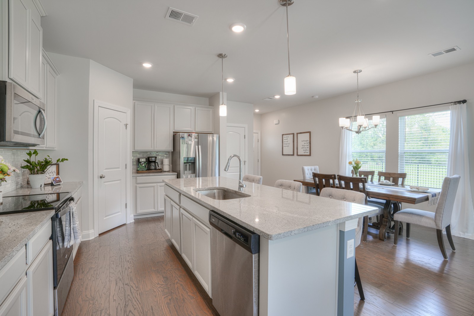 1366 Vilda Way