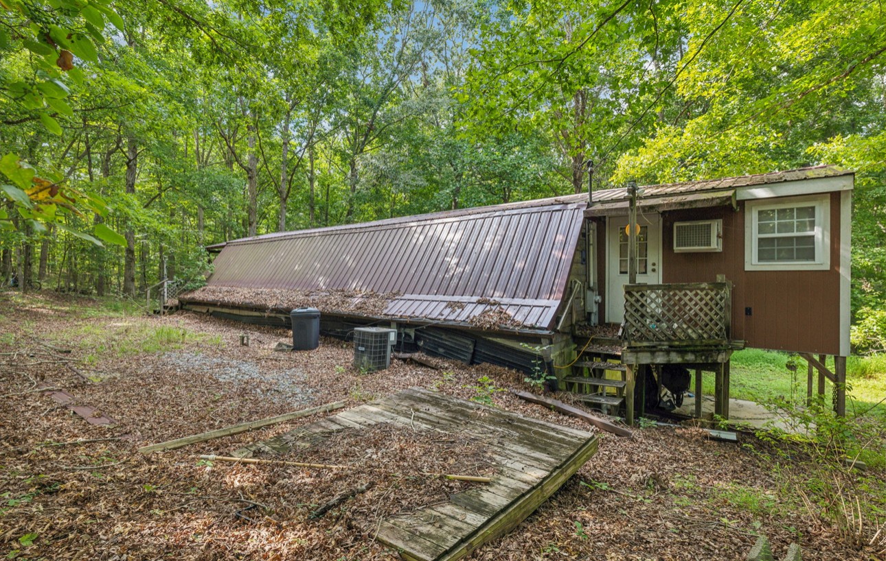 1241 Pack Rd
