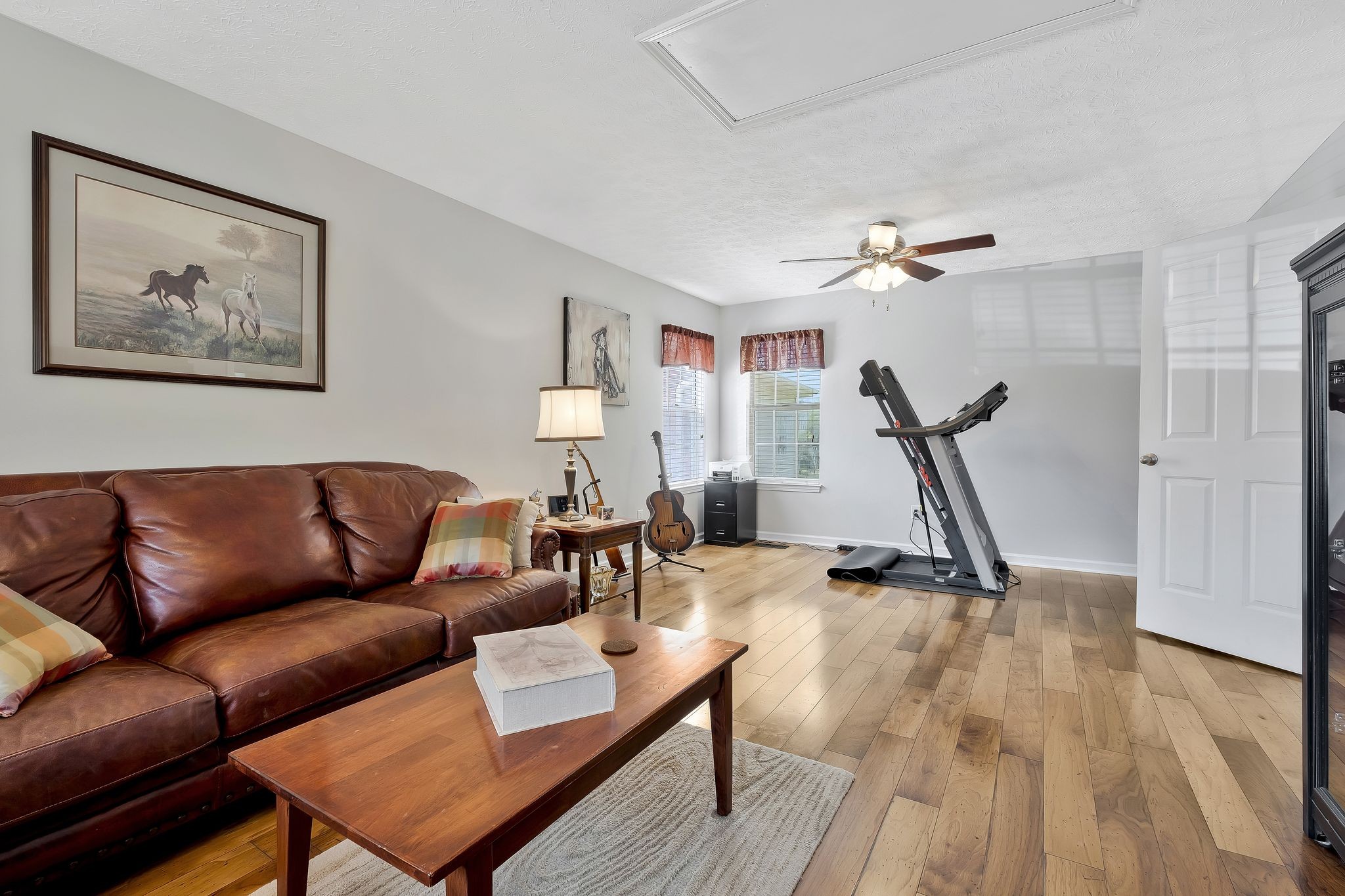 2176 Riverway Dr