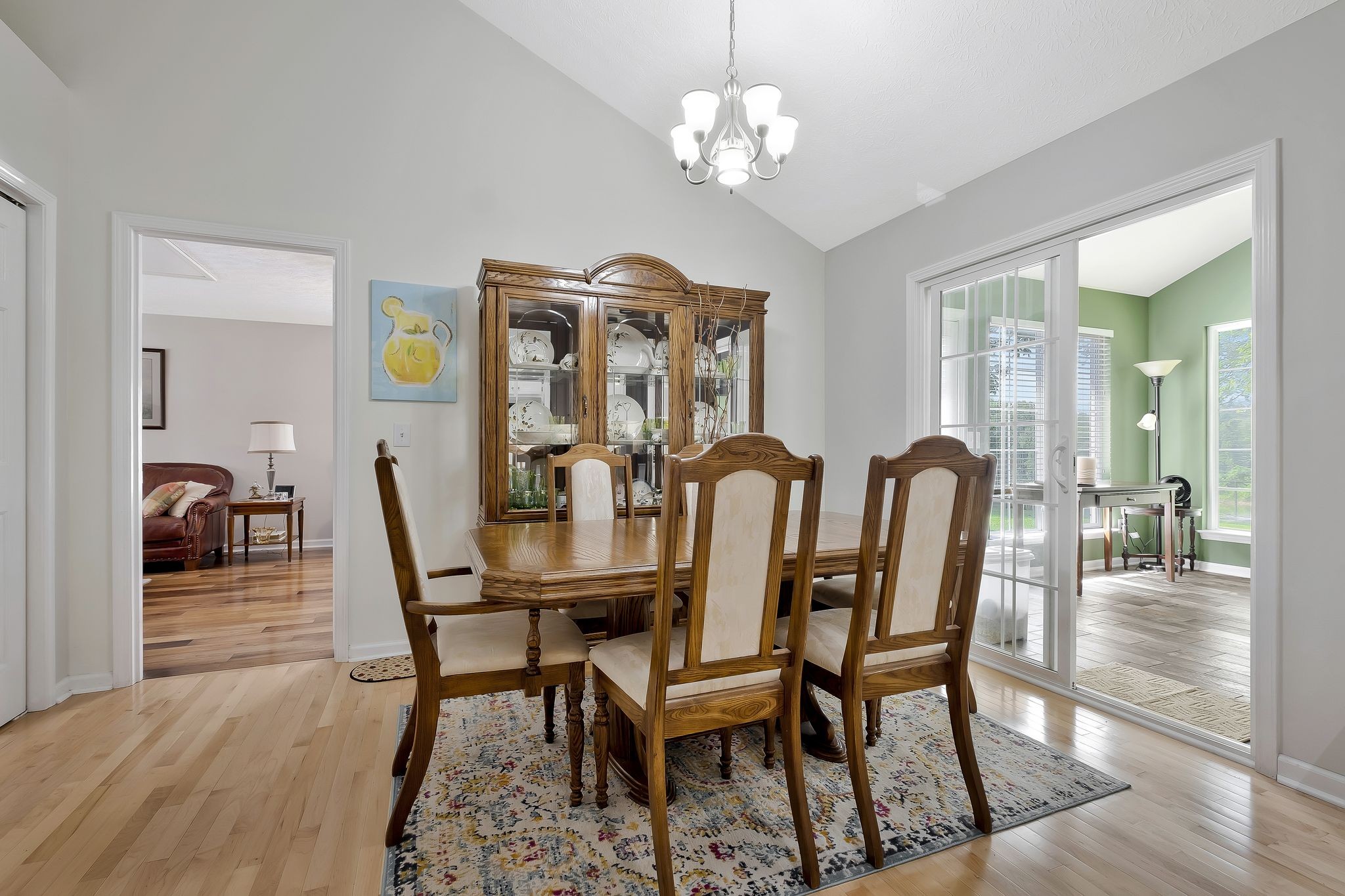 2176 Riverway Dr