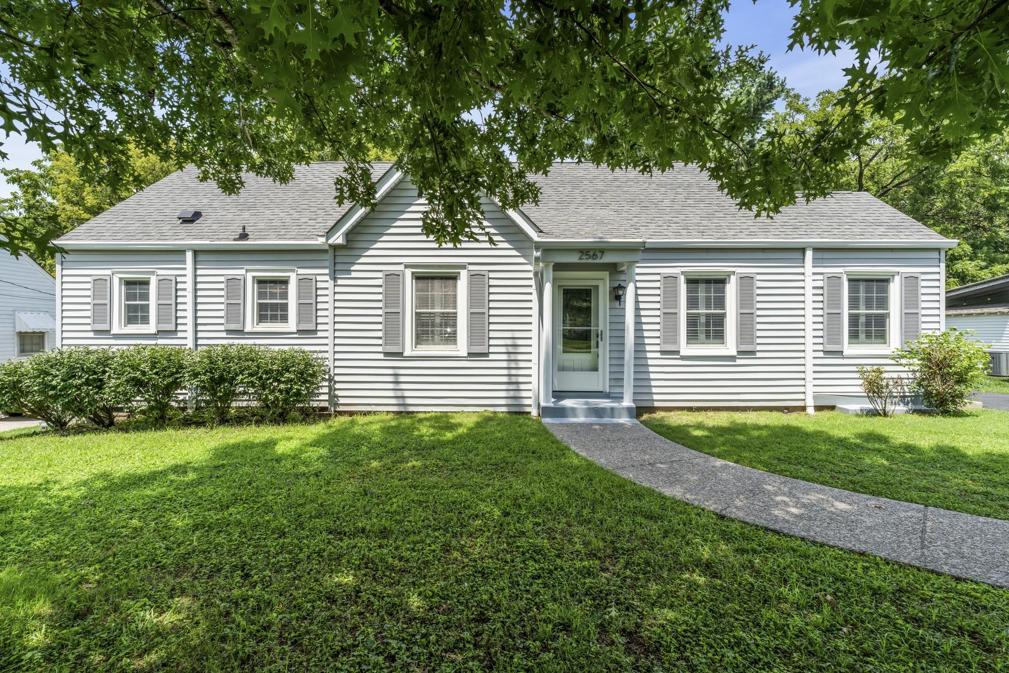 2567 Stinson Rd
