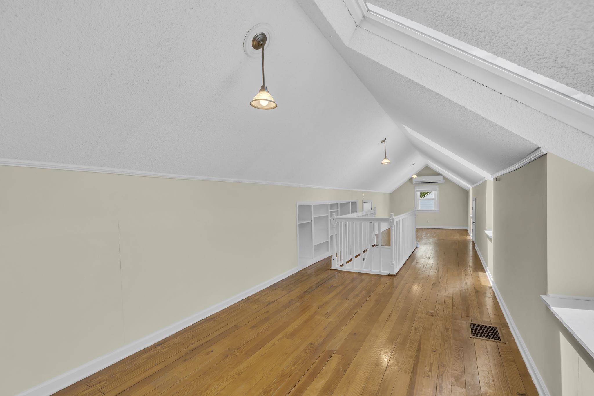 2567 Stinson Rd