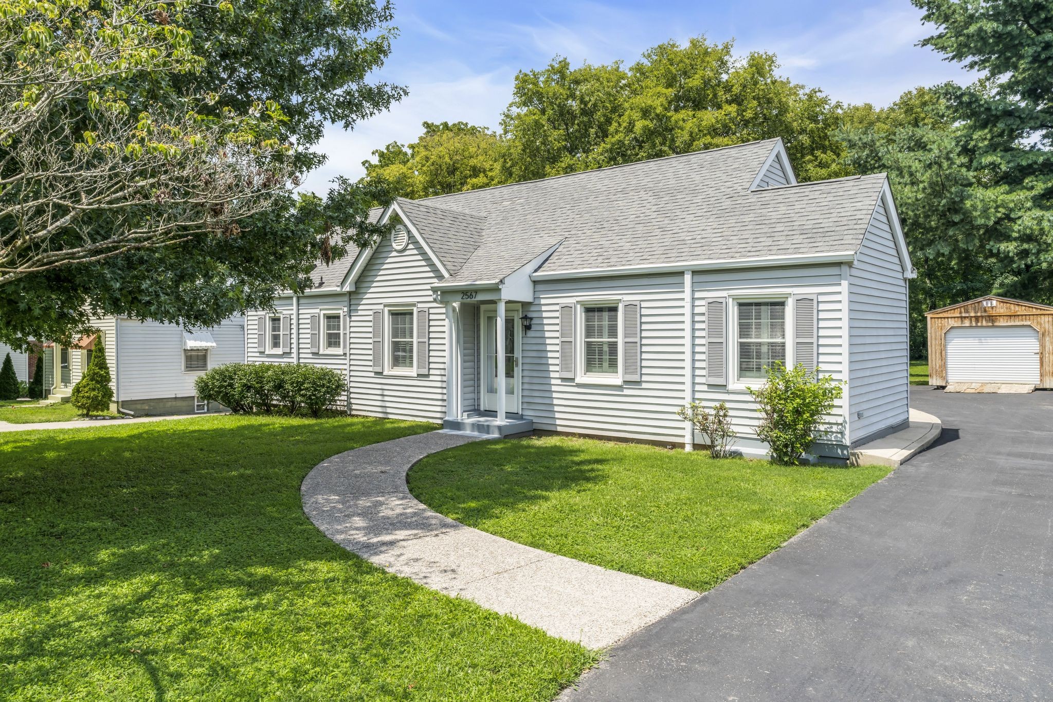 2567 Stinson Rd