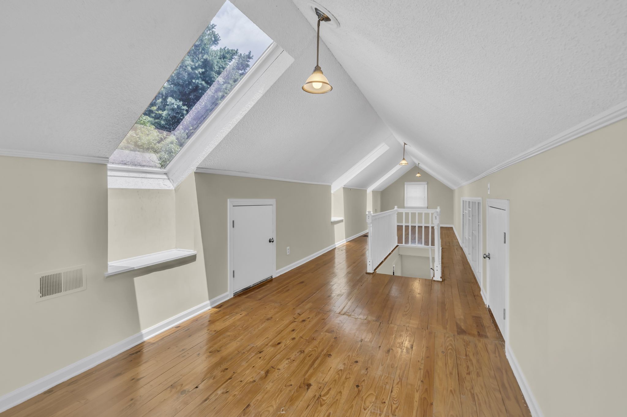 2567 Stinson Rd