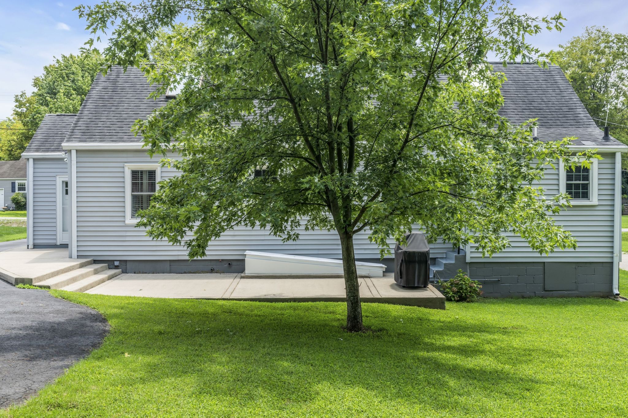 2567 Stinson Rd