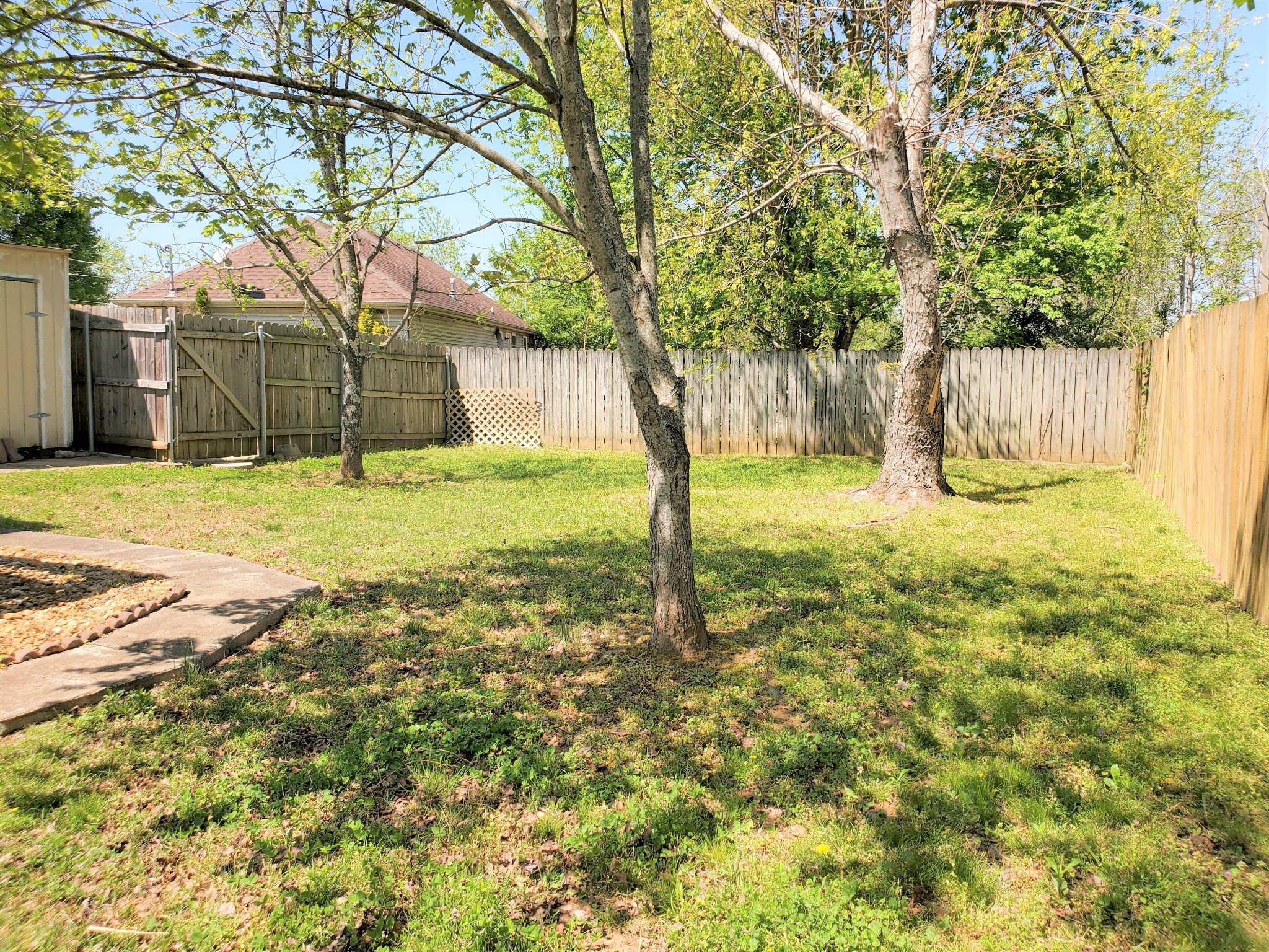 526 Summit Way