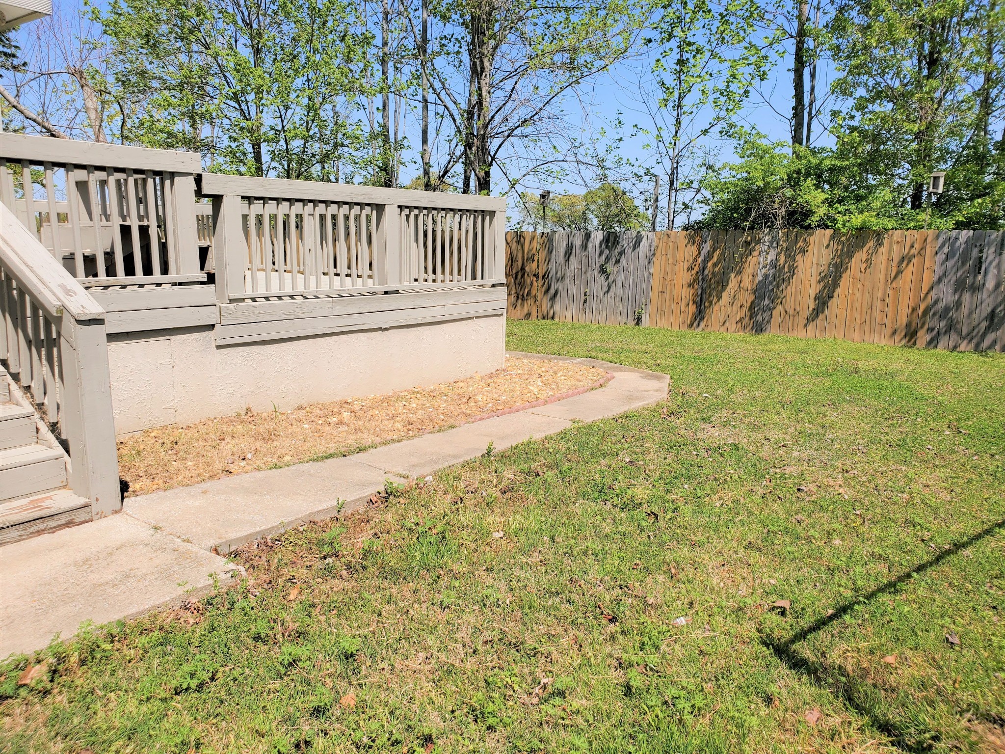 526 Summit Way