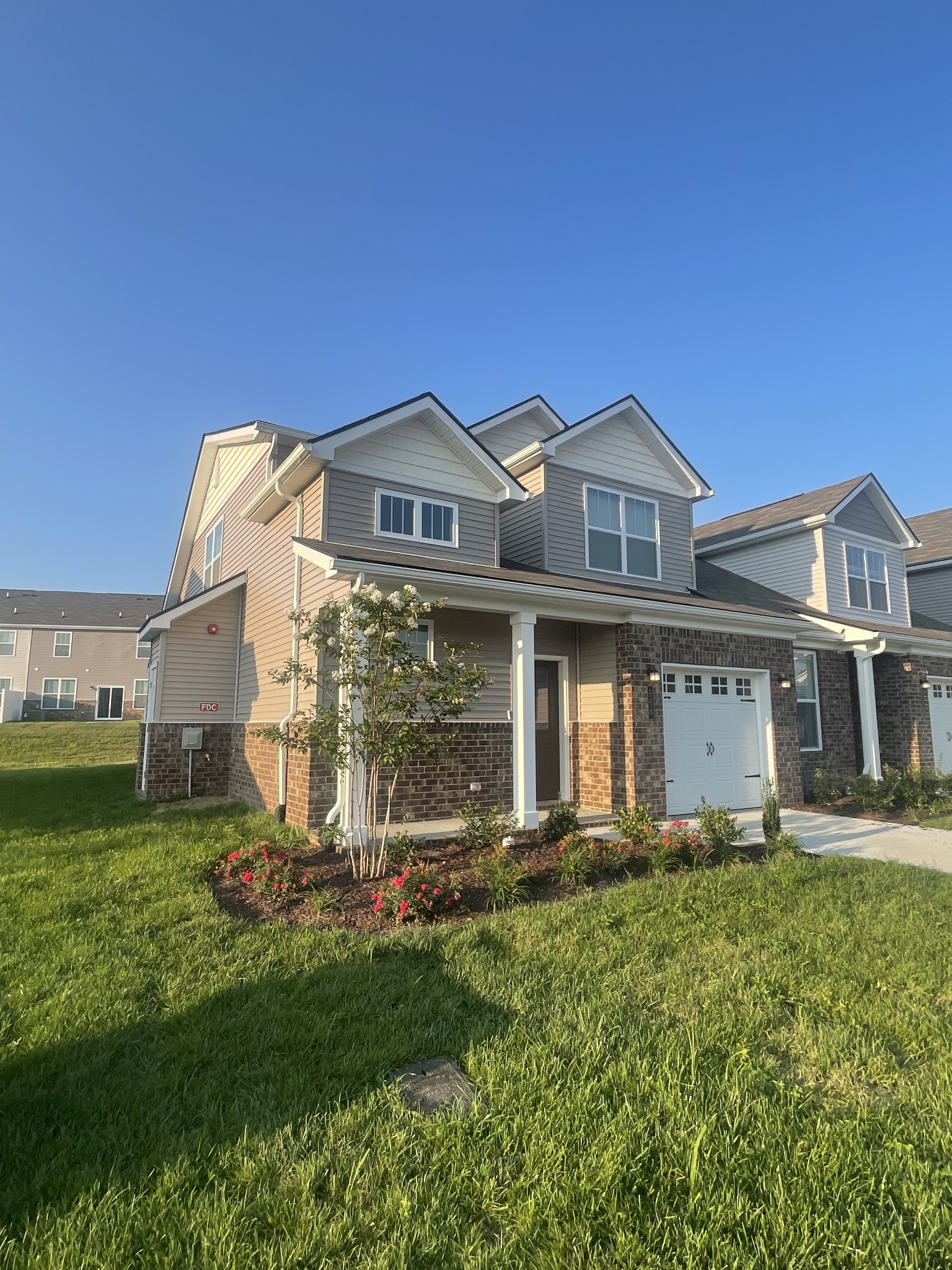 558 Trinity Way