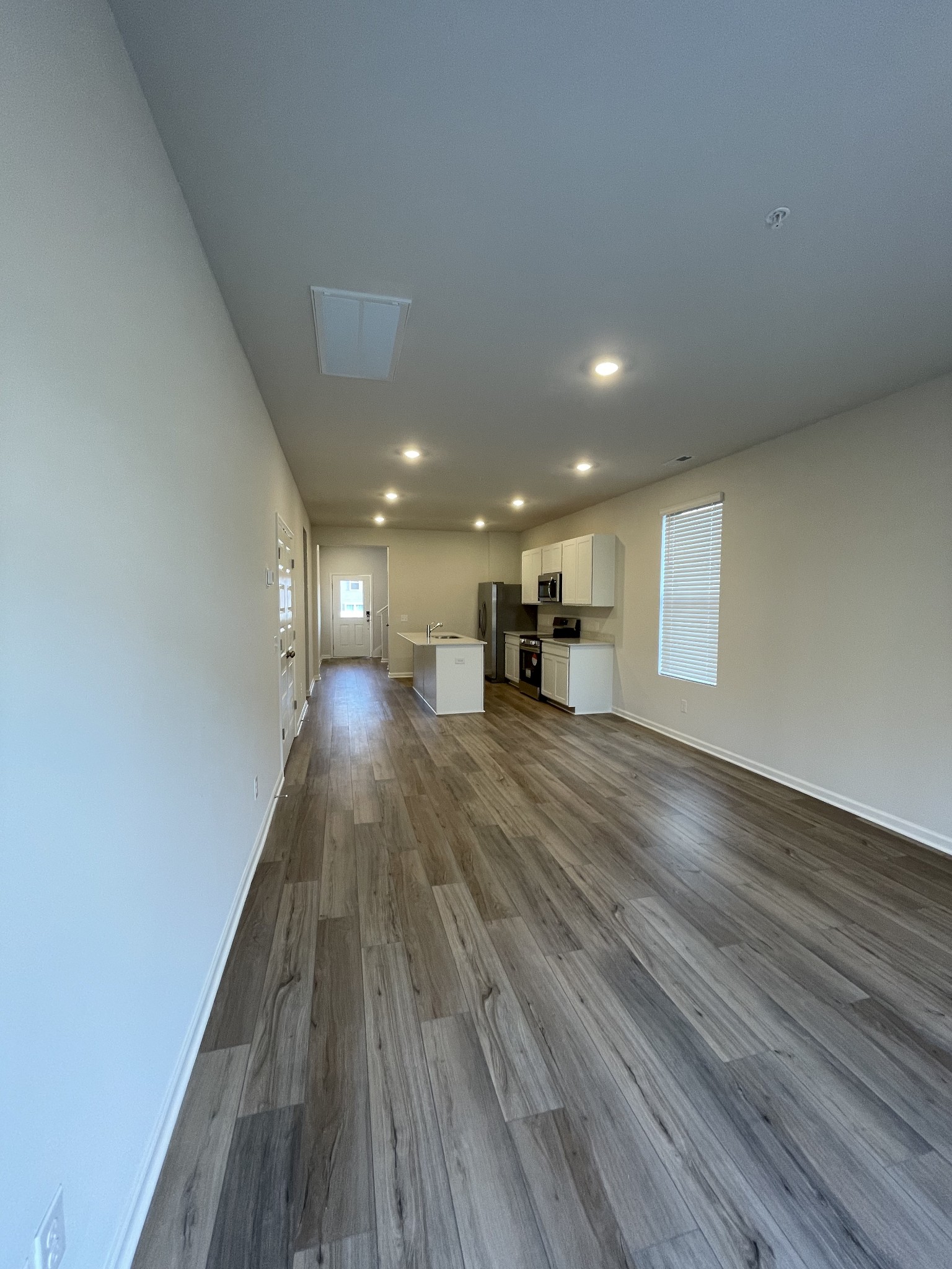 558 Trinity Way