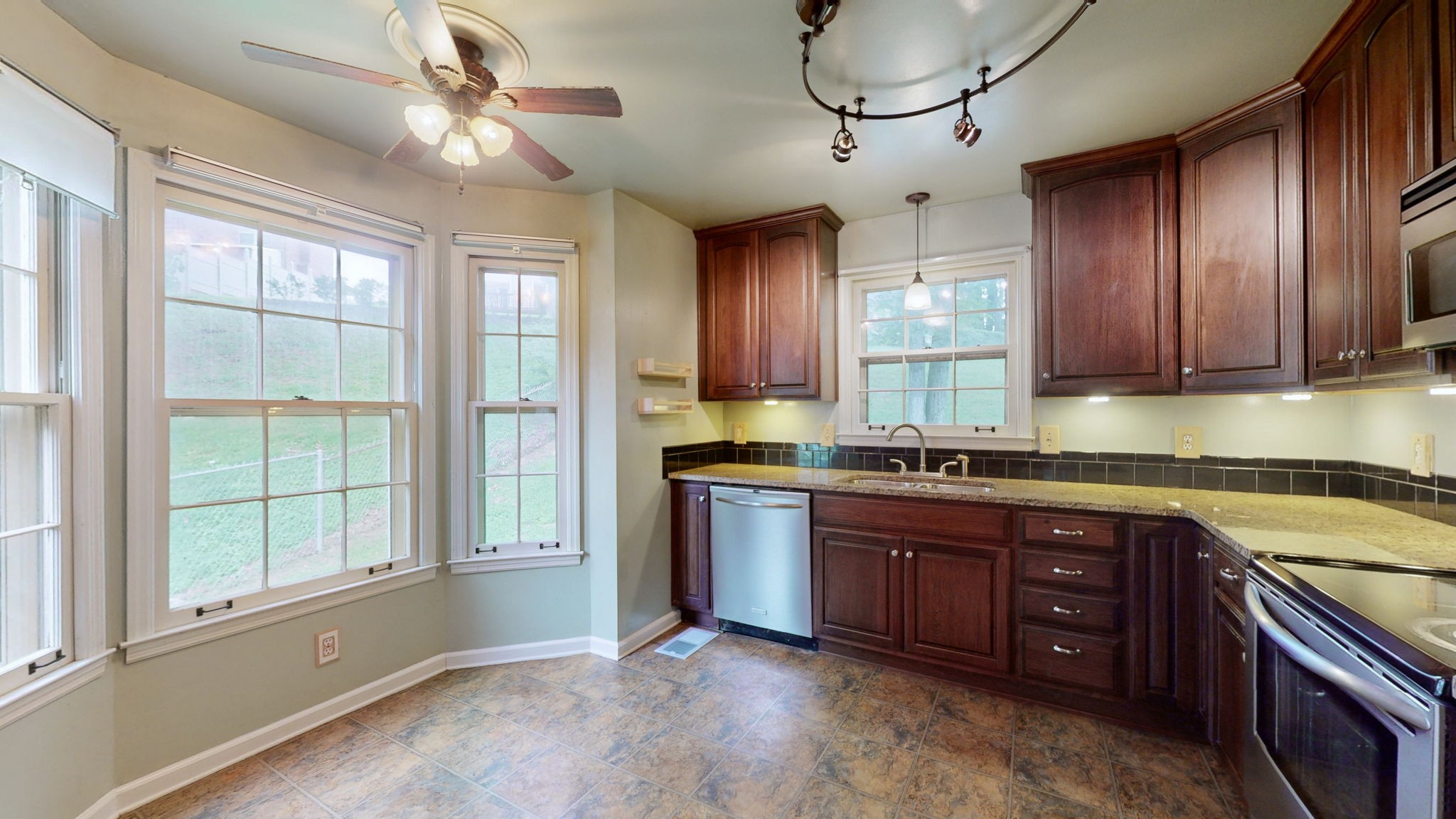 124 Fitzpatrick Ct