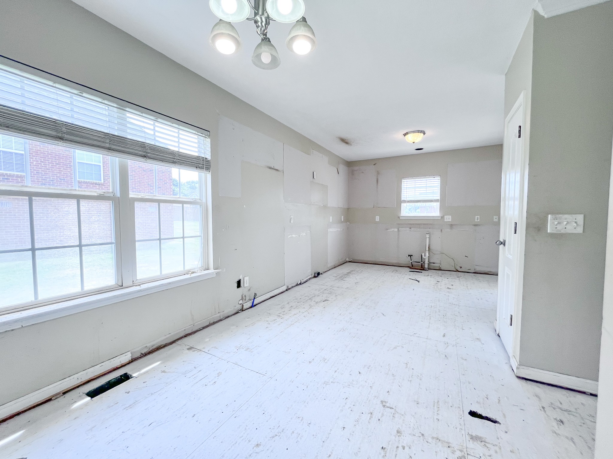 120 Kestrel Cir
