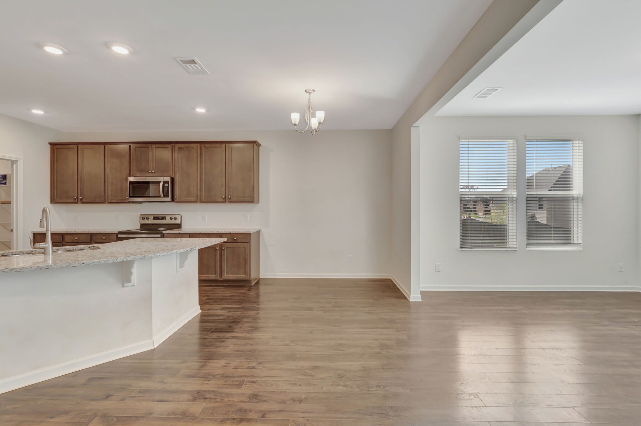 2871 Meadow Gln