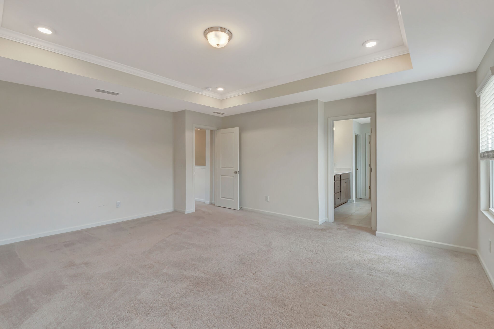 2871 Meadow Gln