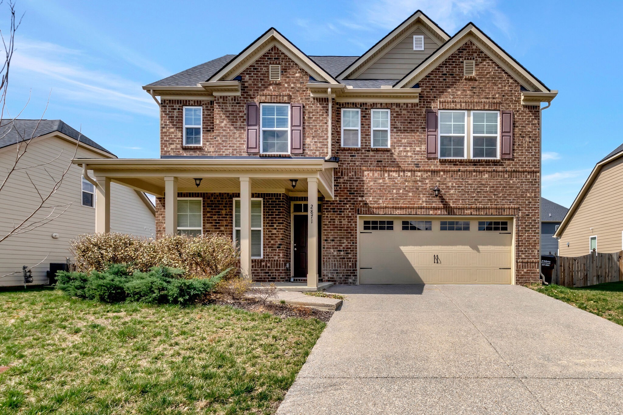 2871 Meadow Gln