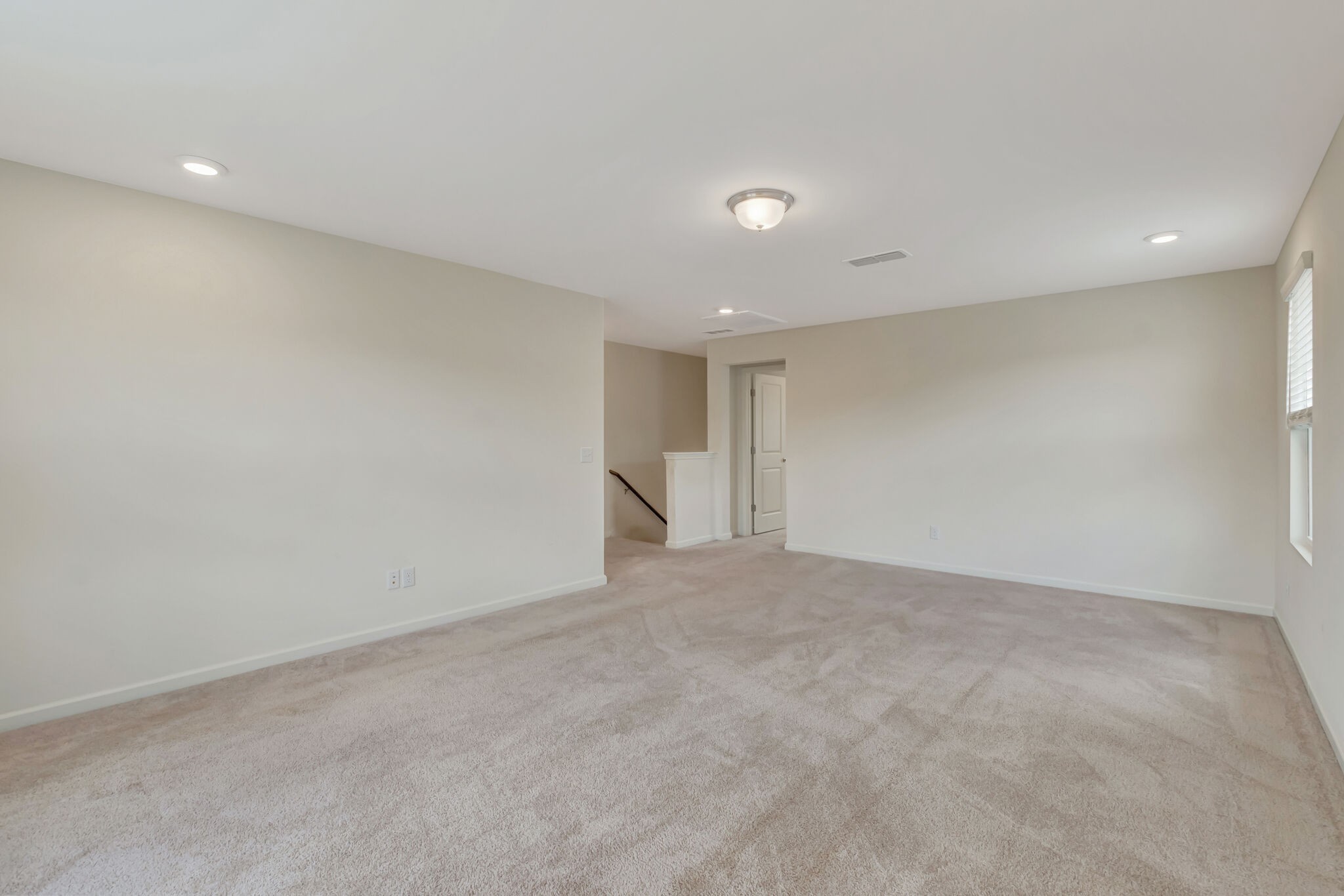 2871 Meadow Gln