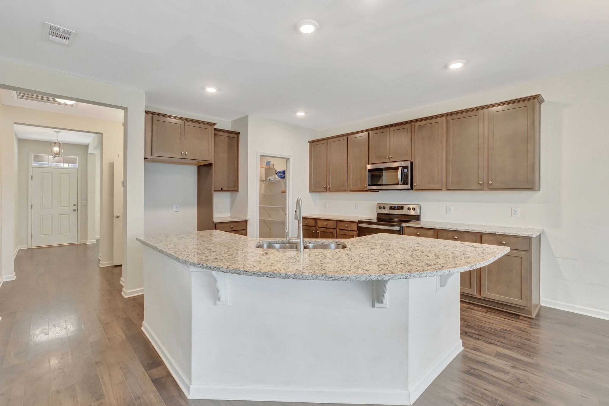2871 Meadow Gln