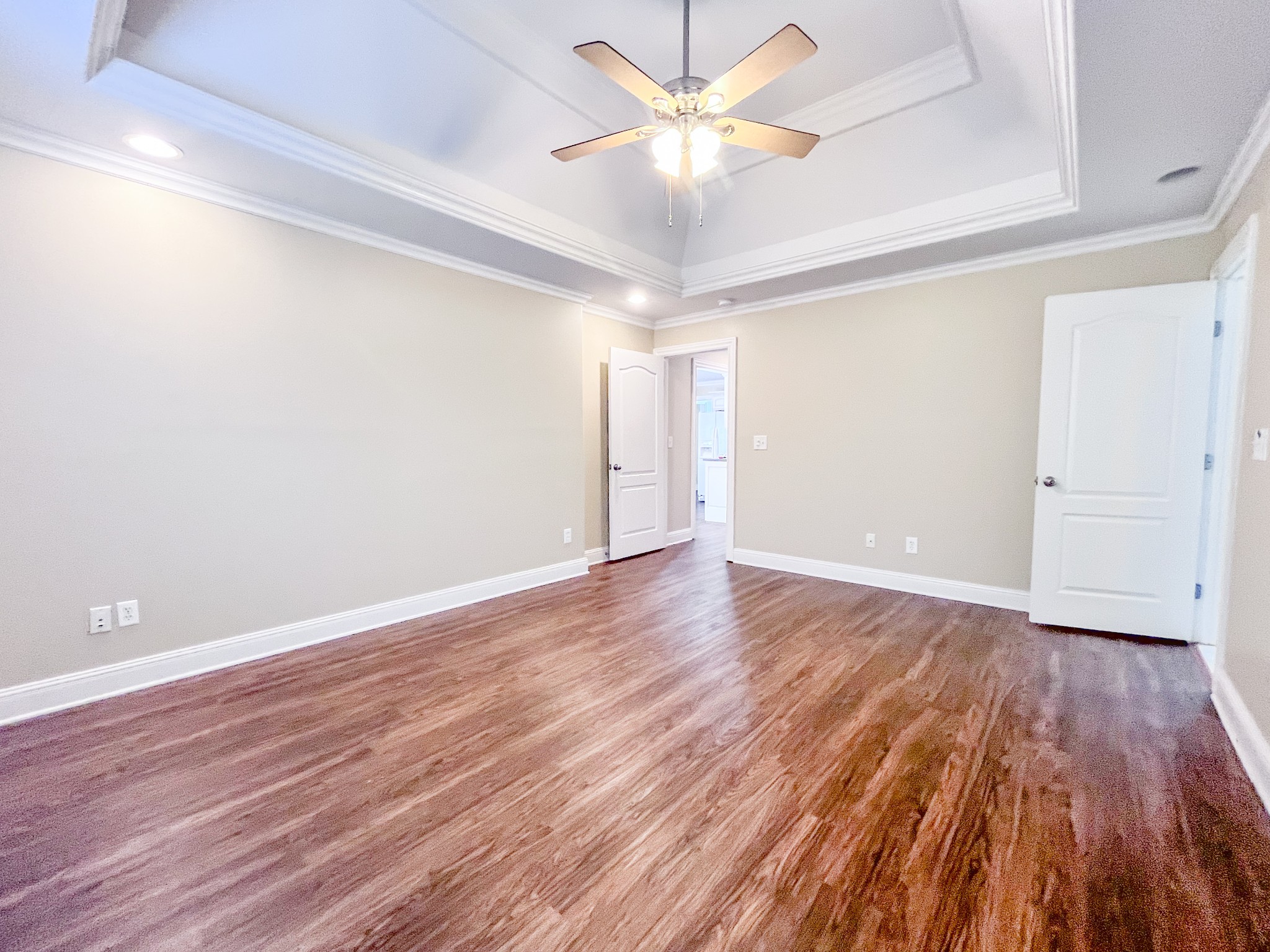 111 Cobblestone Ct