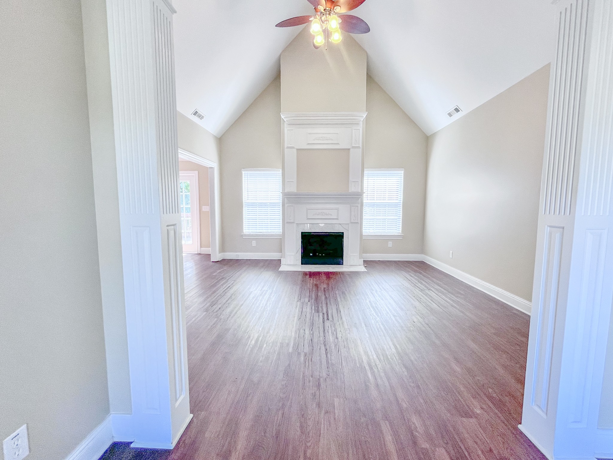 111 Cobblestone Ct