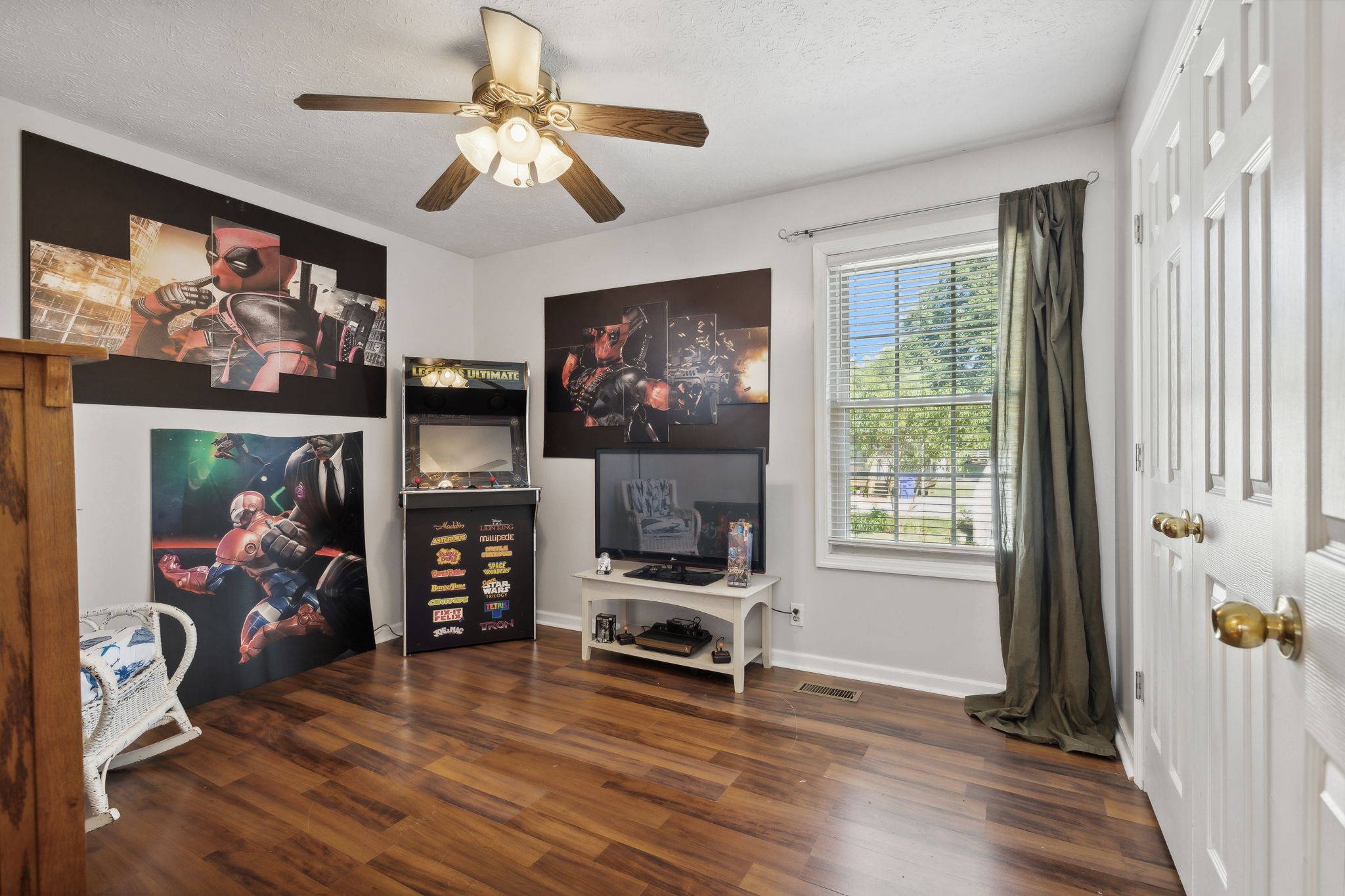 103 Northwoods Dr