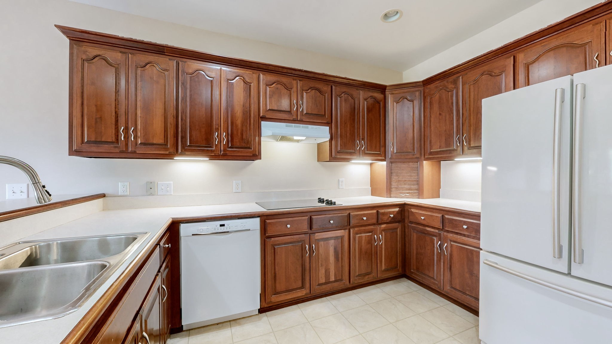 1605 Brookvalley Cir
