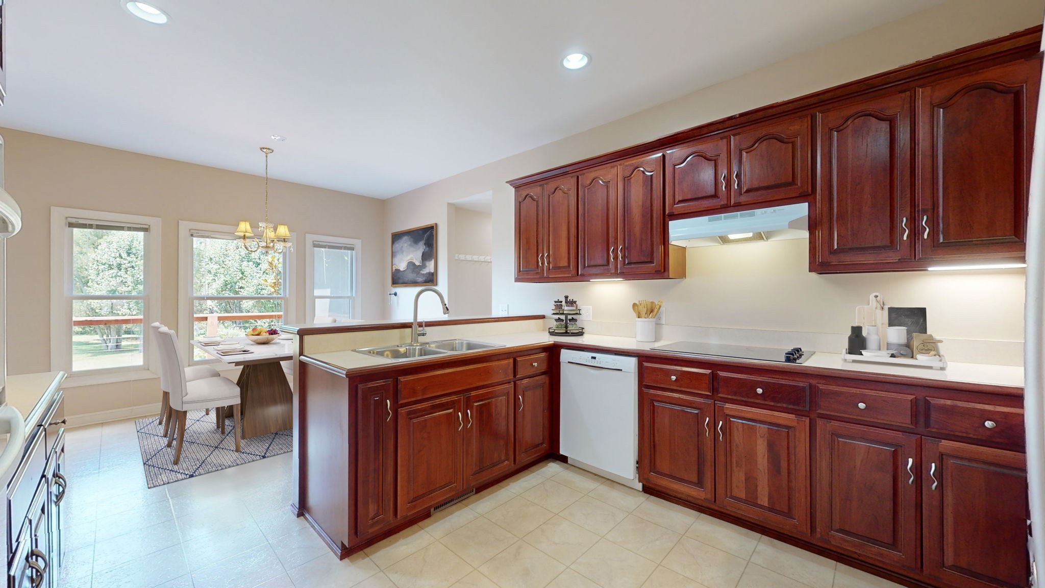 1605 Brookvalley Cir