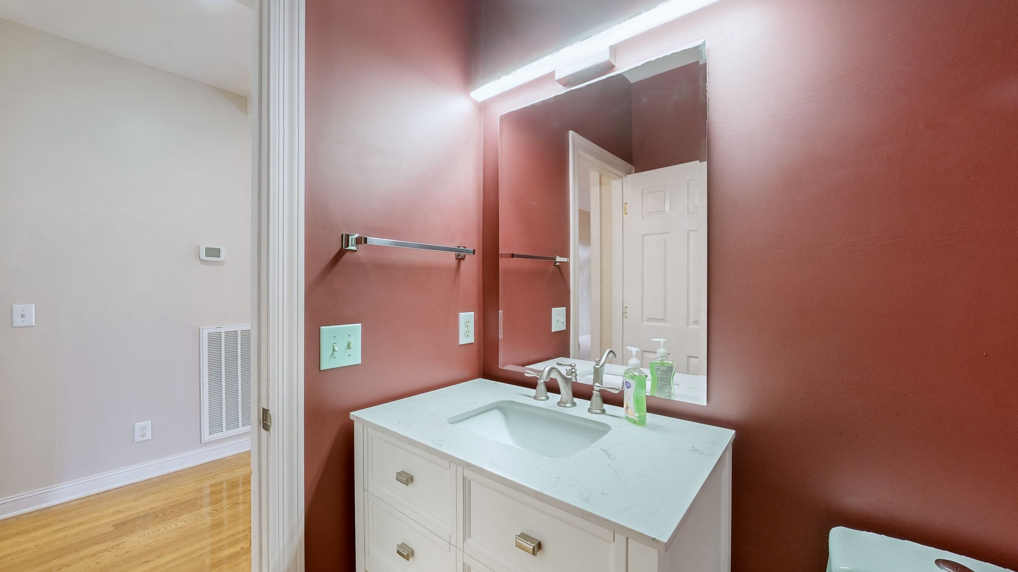 1605 Brookvalley Cir