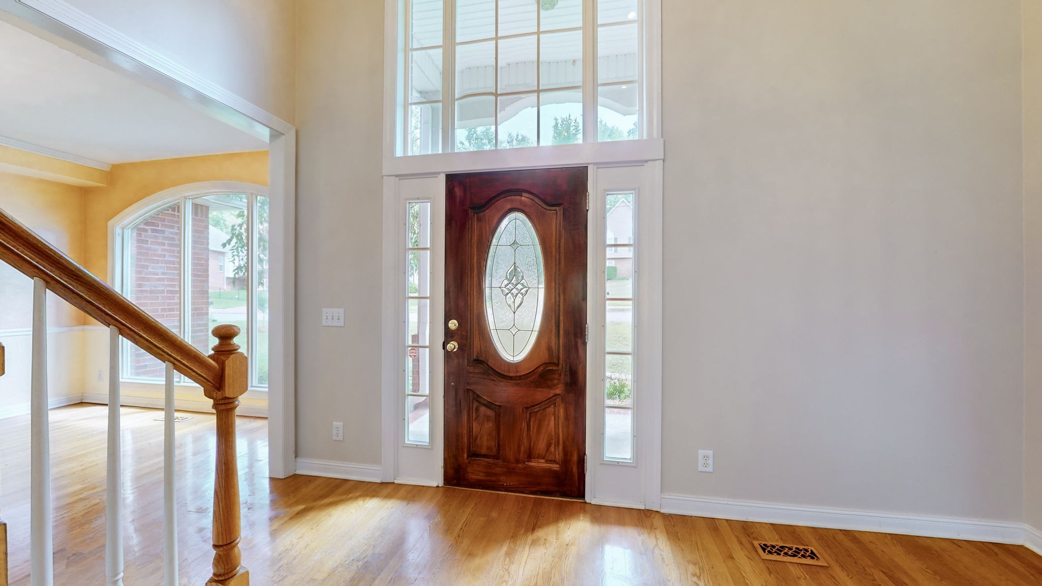 1605 Brookvalley Cir