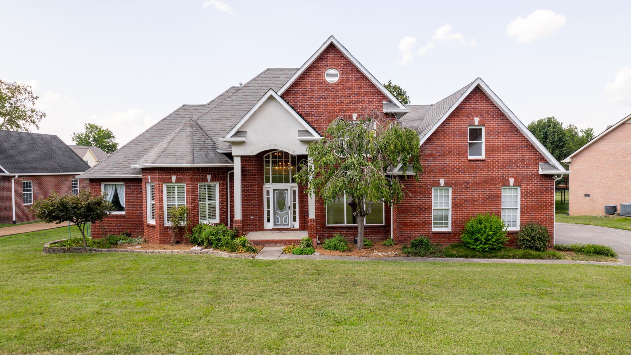 1605 Brookvalley Cir