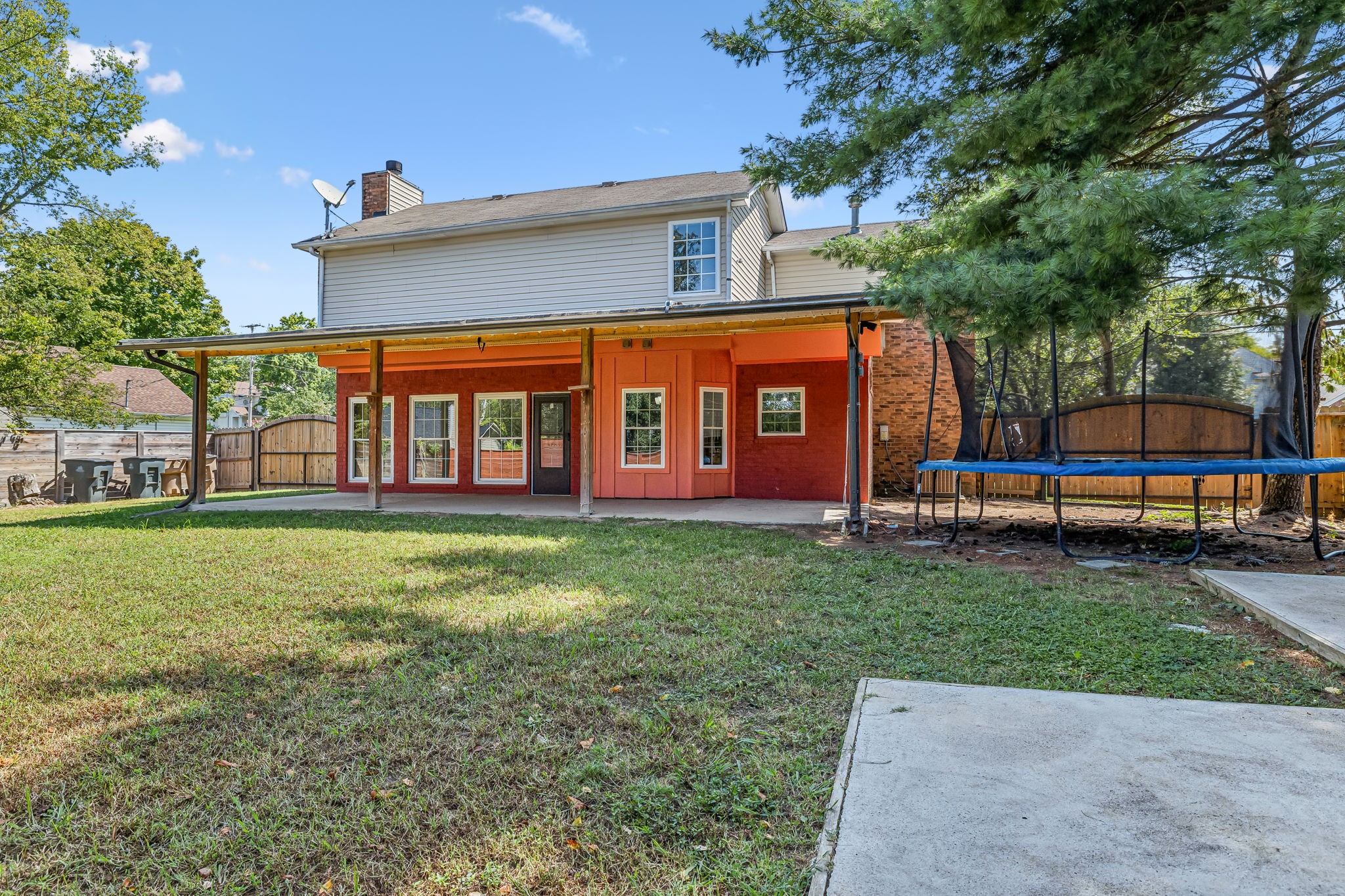 904 Split Oak Dr
