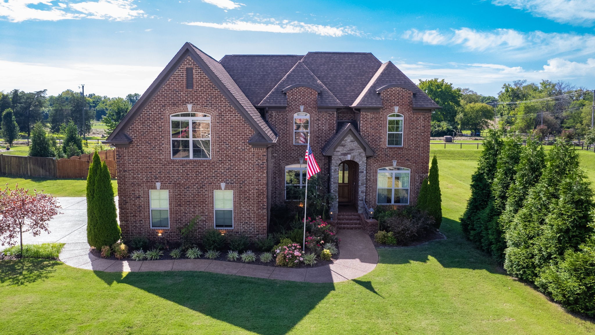 202 Bryson Pl