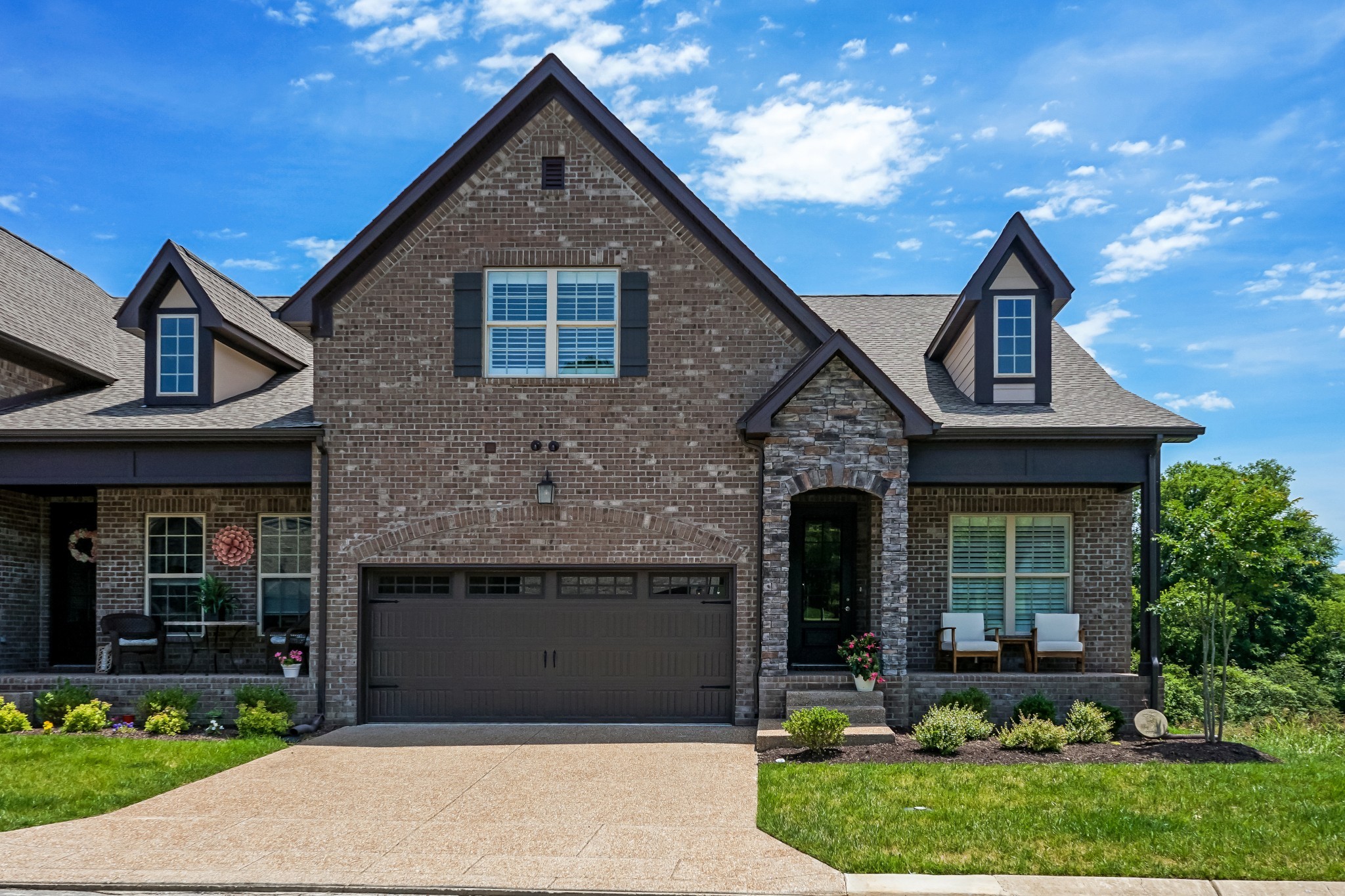 172 Village Cir