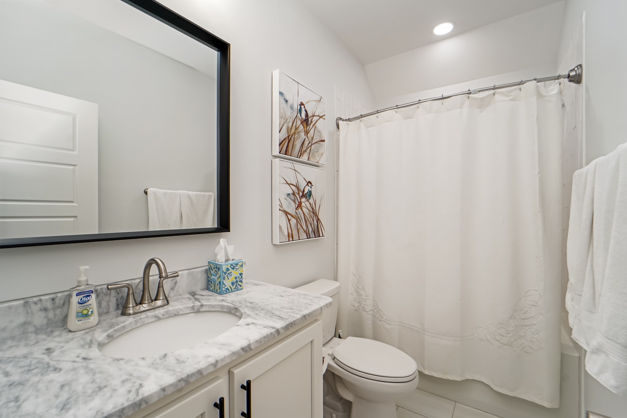 172 Village Cir