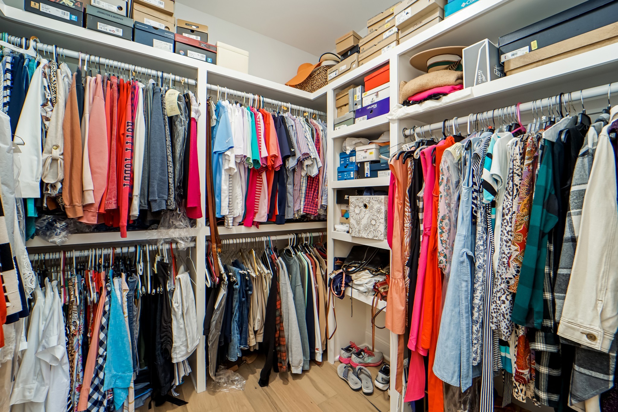 172 Village Cir