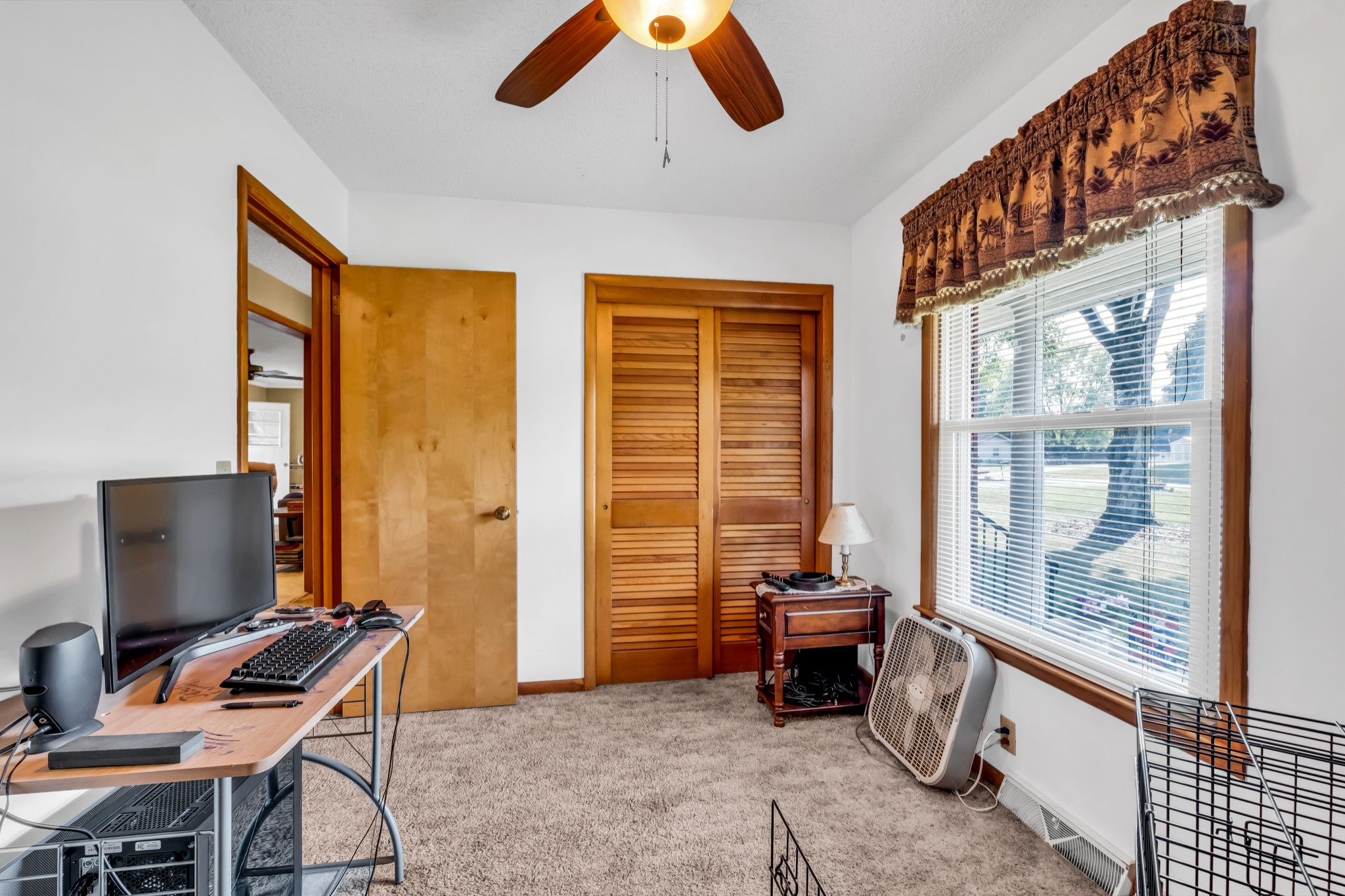 304 Hollywood Dr