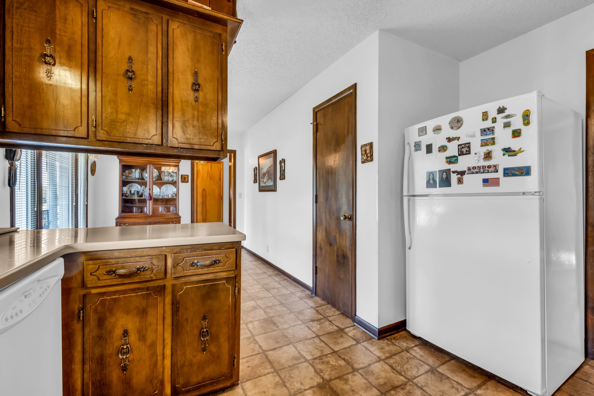 304 Hollywood Dr