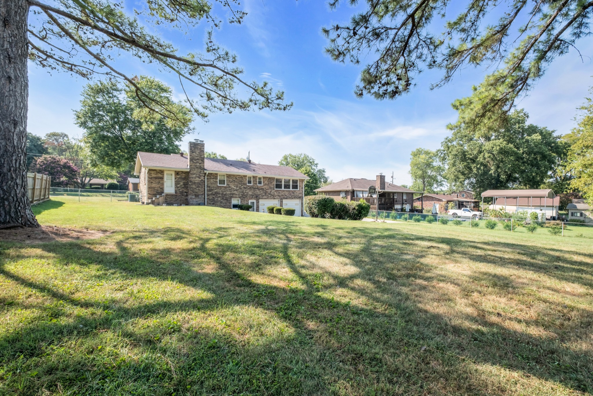 304 Hollywood Dr
