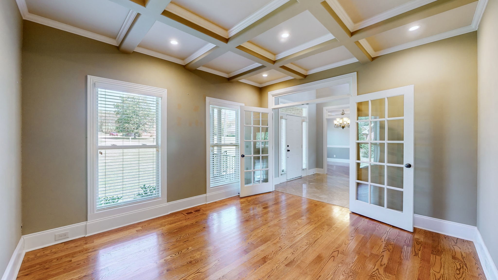 2218 Ewing Dr