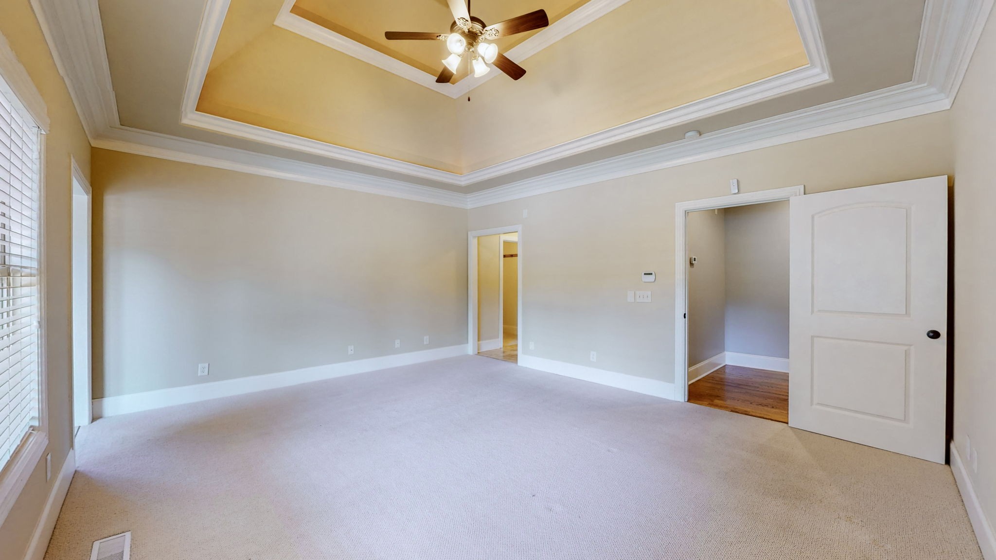 2218 Ewing Dr