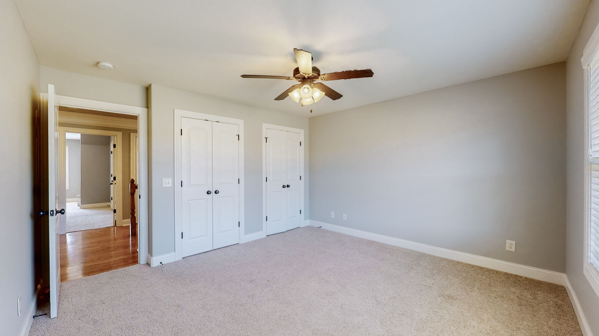 2218 Ewing Dr