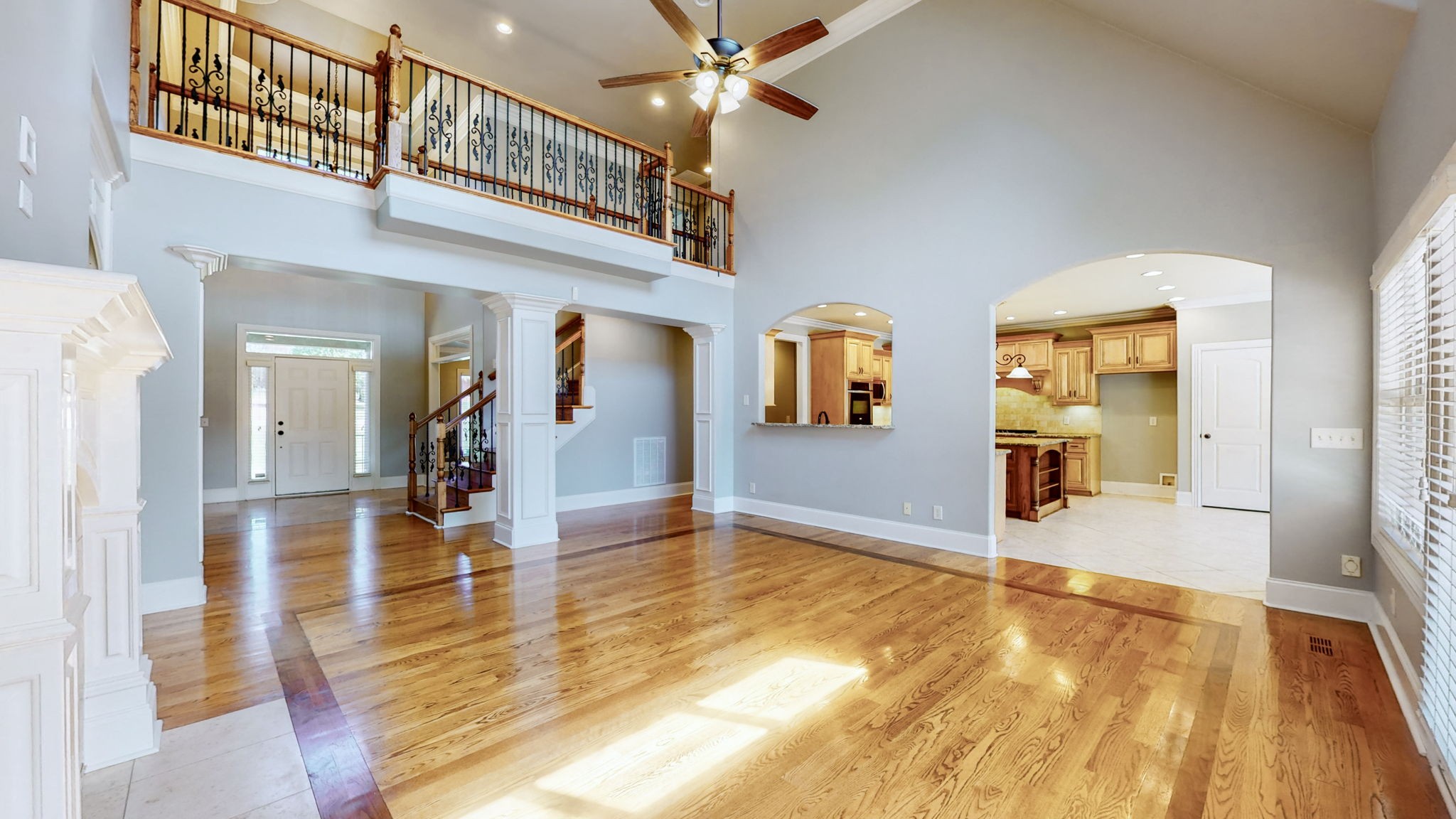 2218 Ewing Dr