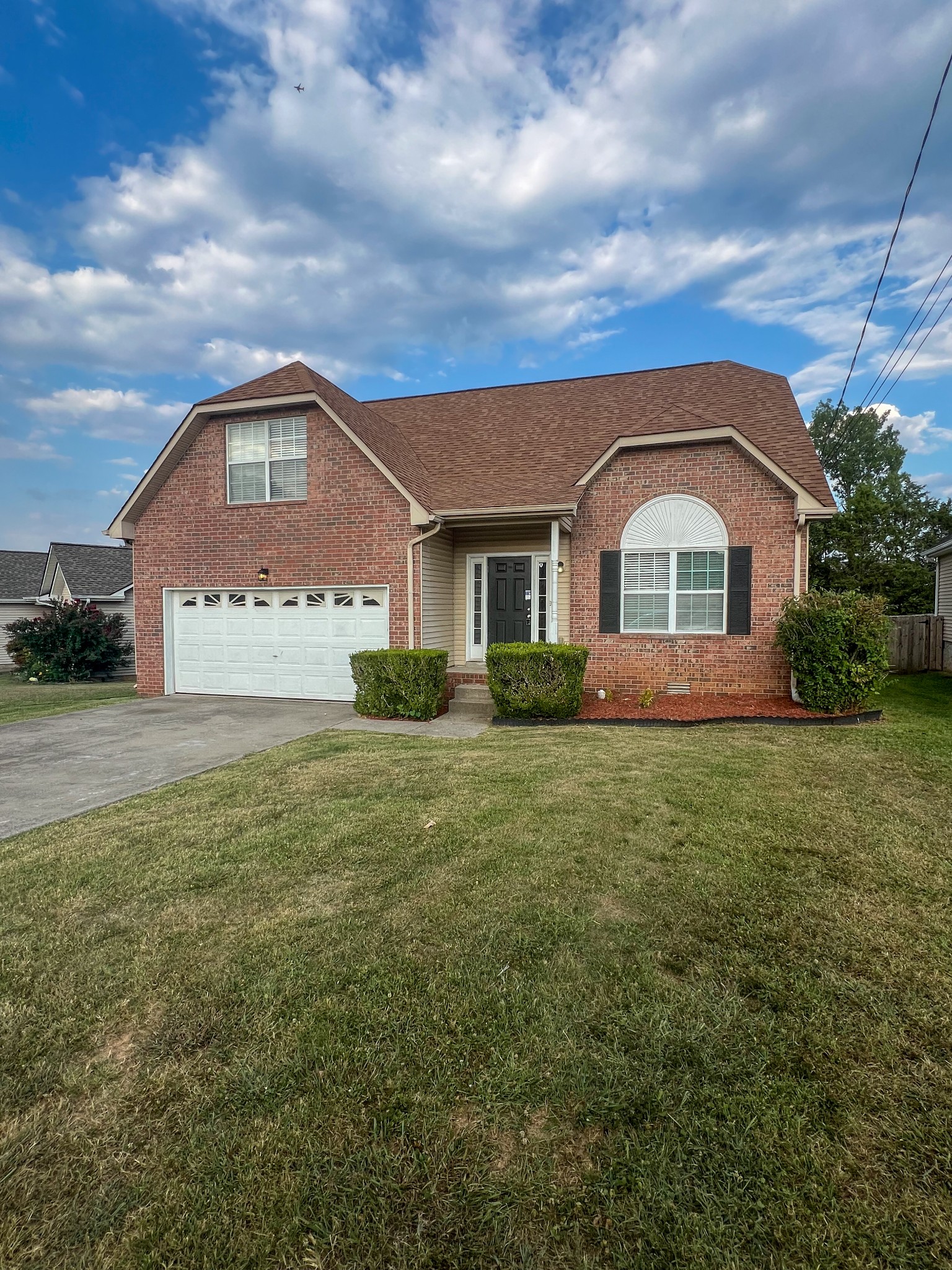 6632 Shadyview Dr