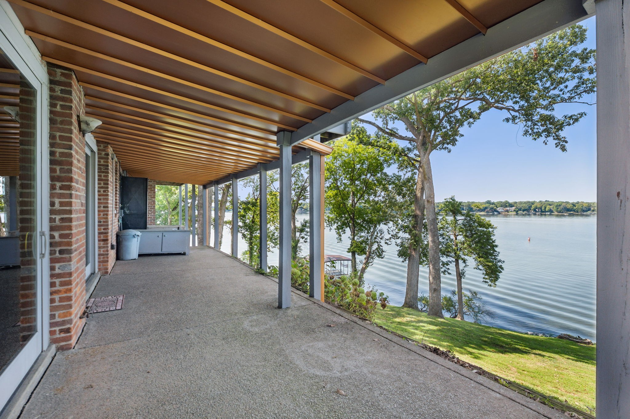 381 Green Harbor Rd