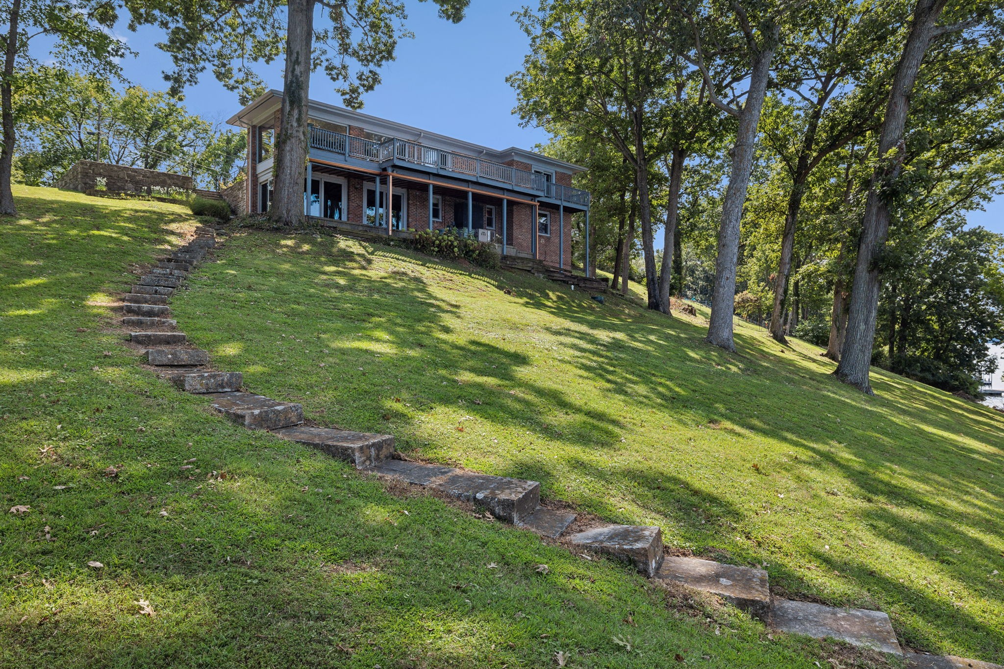 381 Green Harbor Rd